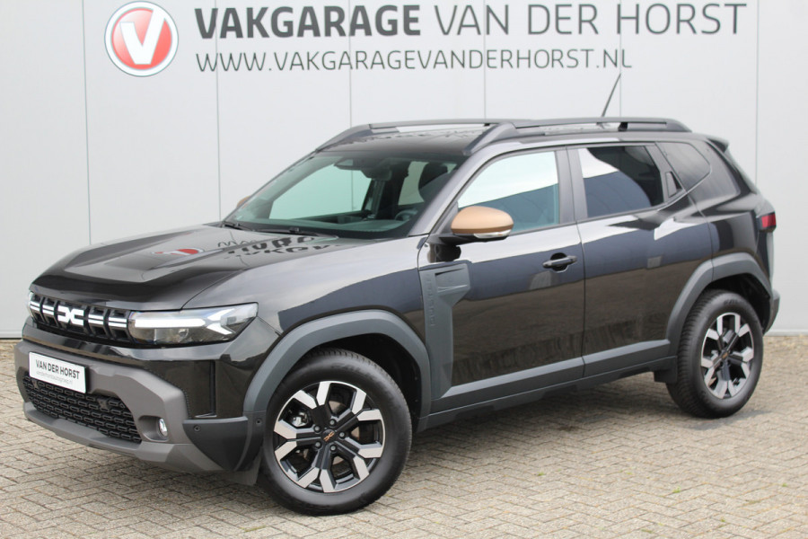 Dacia Duster 1.2-130pk TCe Mild-Hybrid Extreme. Stoere SUV ! Slechts 17.000km ! Trekgewicht 1.500kg ! Autm. airco, LED verl., 360gr. camera, pdc v+a, stoelverw., cruise control, dodehoek ass., telefoonvoorb., navigatie by Apple carplay / Android auto etc.