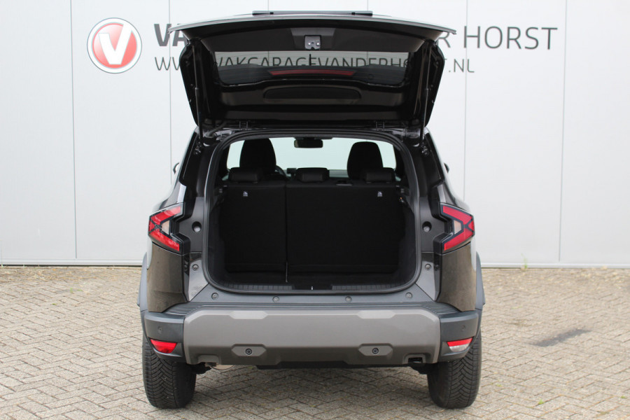 Dacia Duster 1.2-130pk TCe Mild-Hybrid Extreme. Stoere SUV ! Slechts 17.000km ! Trekgewicht 1.500kg ! Autm. airco, LED verl., 360gr. camera, pdc v+a, stoelverw., cruise control, dodehoek ass., telefoonvoorb., navigatie by Apple carplay / Android auto etc.