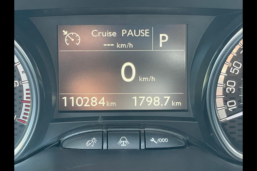 Peugeot 2008 1.2 PureTech GT-line / Panorama / Automaat !
