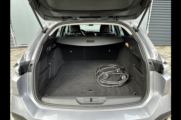 Peugeot 308 SW BWJ 2023 | 1.6PHEV 181PK Active Pack Business | TREKHAAK | CLIMA | NAVI | CARPLAY | PDC | 17'' LMV |