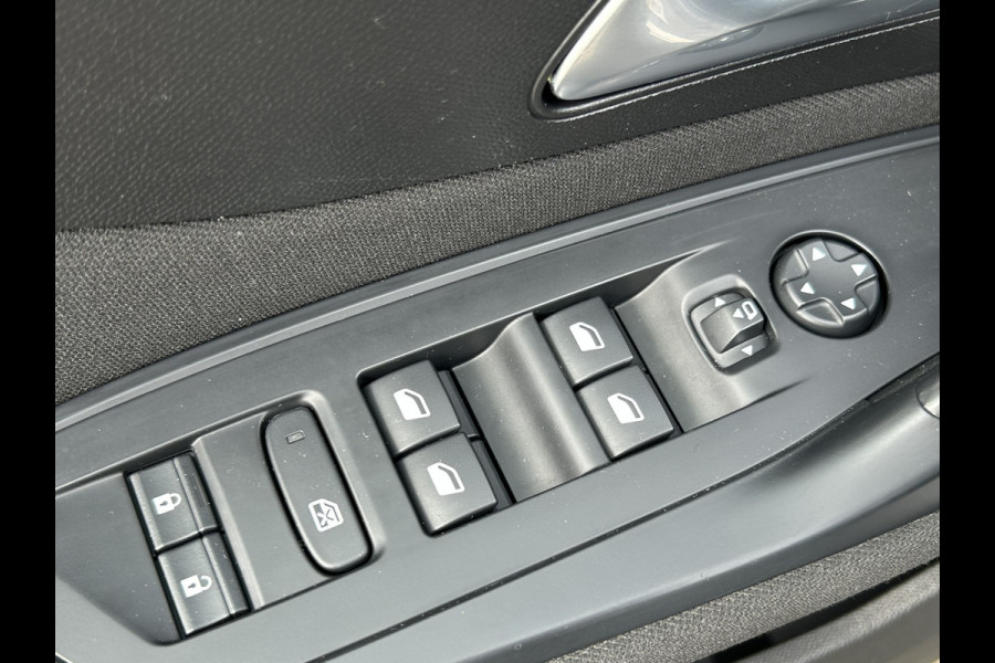 Peugeot 308 SW BWJ 2023 | 1.6PHEV 181PK Active Pack Business | TREKHAAK | CLIMA | NAVI | CARPLAY | PDC | 17'' LMV |
