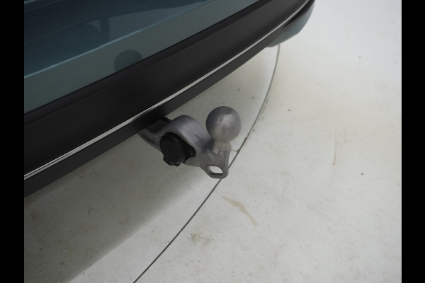 Volkswagen Passat Variant 1.5 eHybrid Elegance | Panoramadak | Leder/Alcantara | Massage | Trekhaak | HUD | Keyless | Sfeerlicht