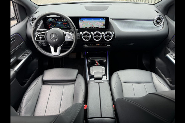 Mercedes-Benz B-Klasse 250 e 18''/Leder/Stoelverwarming/Camera/Sfeerverlichting/Apple Carplay & Android Auto