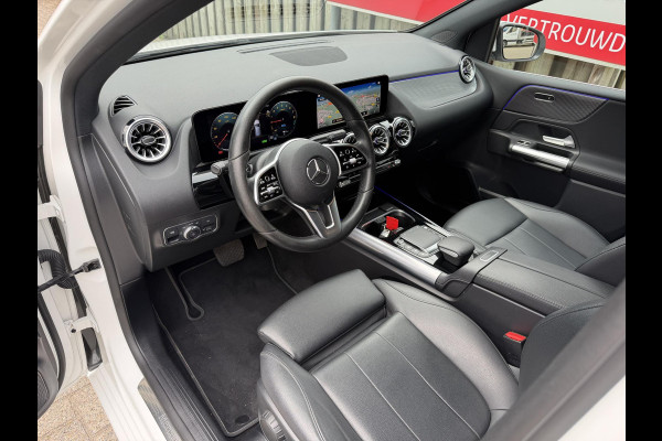 Mercedes-Benz B-Klasse 250 e 18''/Leder/Stoelverwarming/Camera/Sfeerverlichting/Apple Carplay & Android Auto