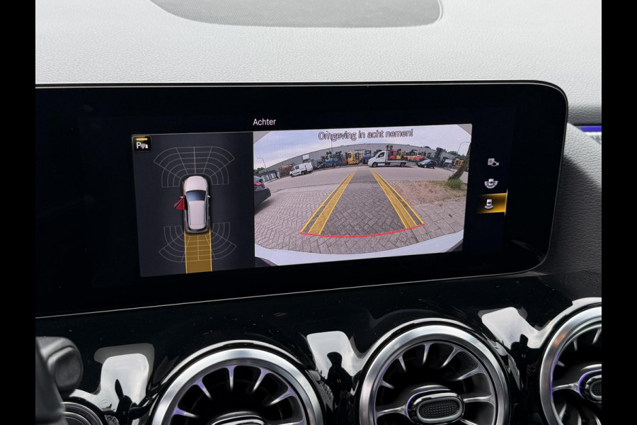 Mercedes-Benz B-Klasse 250 e 18''/Leder/Stoelverwarming/Camera/Sfeerverlichting/Apple Carplay & Android Auto