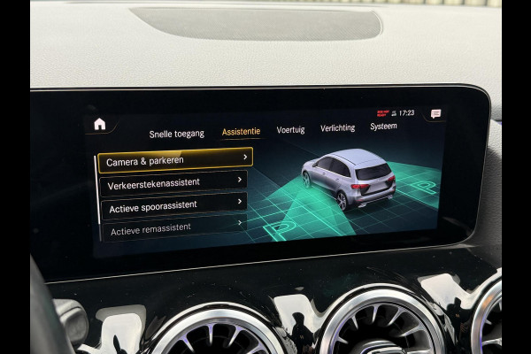 Mercedes-Benz B-Klasse 250 e 18''/Leder/Stoelverwarming/Camera/Sfeerverlichting/Apple Carplay & Android Auto