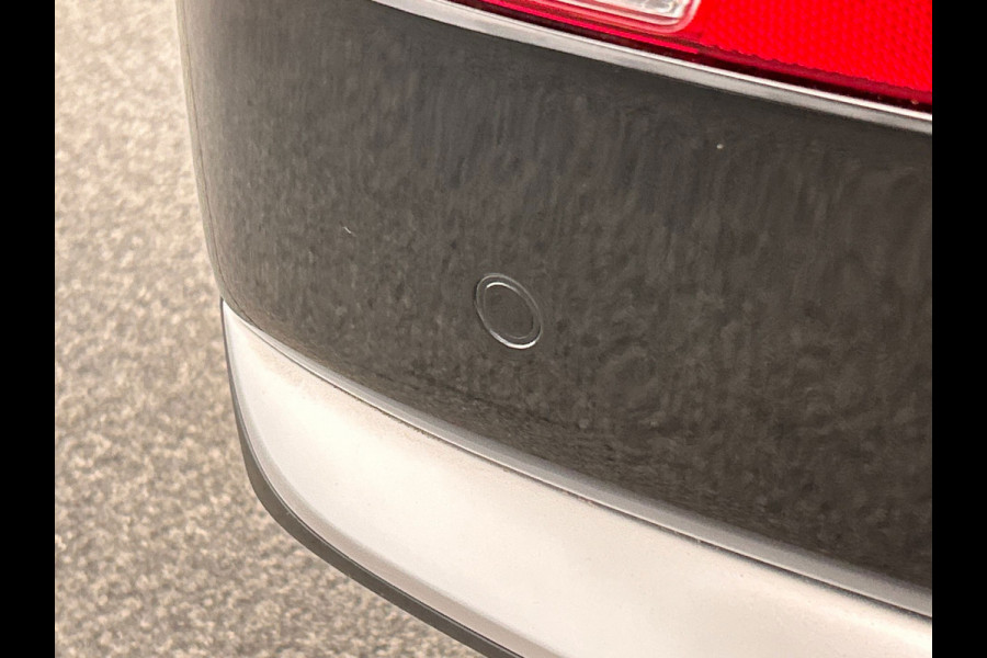 Kia Niro 1.6 GDi Hybrid DynamicLine | Trekhaak | Navigatie | Camera | Carplay | Lane-Assist | Climate/Control | Cruise/Control |