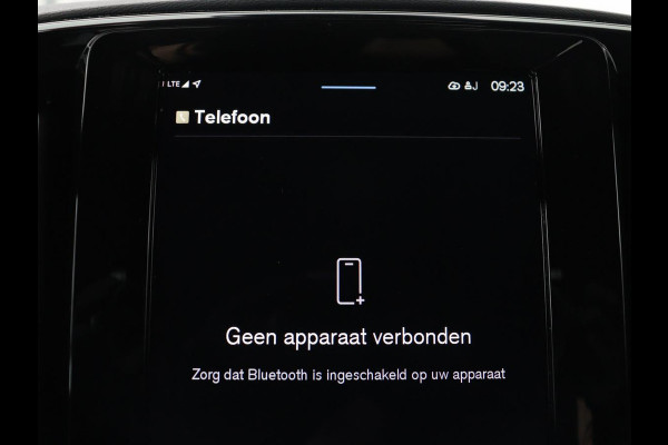 Volvo XC40 Recharge Plus | SOH 91.2% | Warmtepomp | Trekhaak | | SOH 91.2% | Warmtepomp | Trekhaak | Leder/alcantara | Stuur/stoel verwarming | Camera | Carplay | 19''