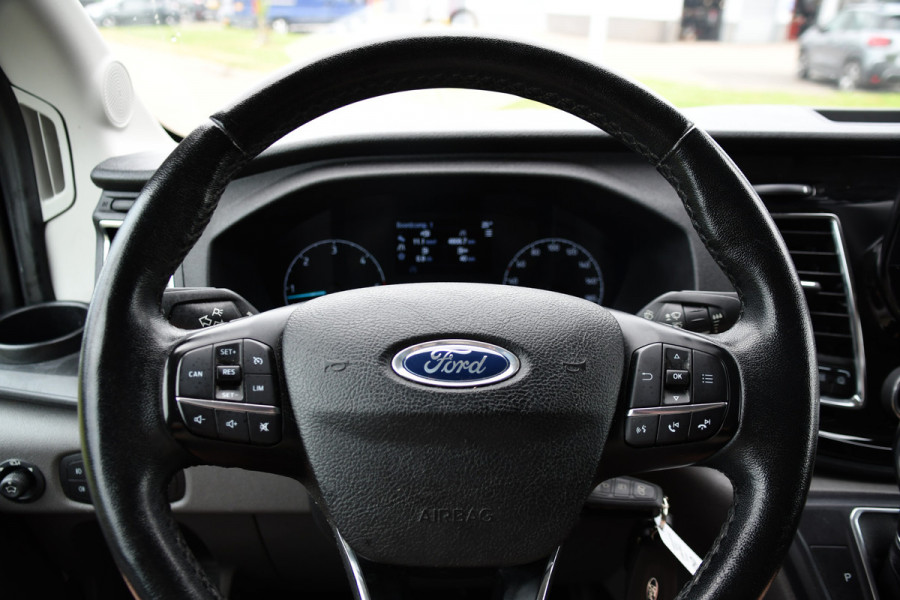 Ford Transit 350 2.0 TDCI L3H2 Limited PB Edition Camera, Cruise, Carplay, Xenon, Automaat, 185pk, Stoelverwarming, Trekhaak, Sensoren, Uniek!