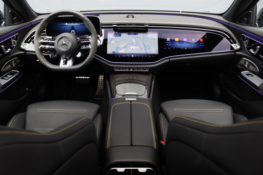 Mercedes-Benz E-Klasse AMG 53 4MATIC+ Edition 1 | 612pk | Hyperscreen | Carbon | Achterasbesturing | Distronic+ | HUD | 3D-Display | Stoelventilatie | Massage | Vlakkenverwarming | Trekhaak |