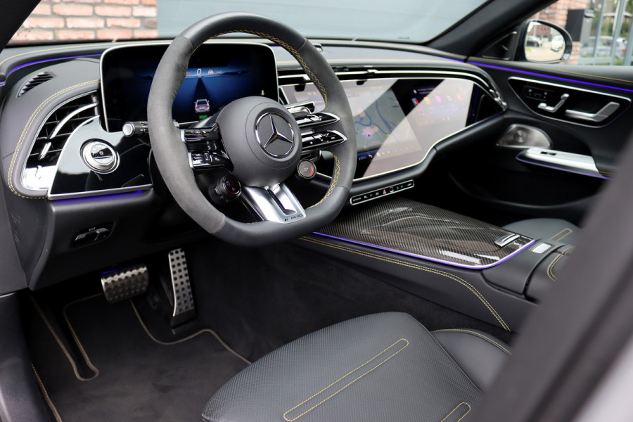 Mercedes-Benz E-Klasse AMG 53 4MATIC+ Edition 1 | 612pk | Hyperscreen | Carbon | Achterasbesturing | Distronic+ | HUD | 3D-Display | Stoelventilatie | Massage | Vlakkenverwarming | Trekhaak |