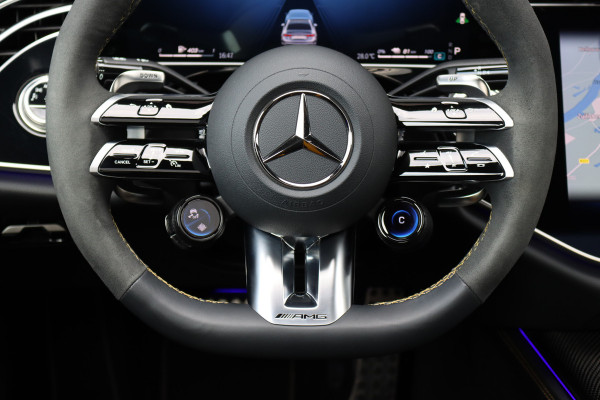 Mercedes-Benz E-Klasse AMG 53 4MATIC+ Edition 1 | 612pk | Hyperscreen | Carbon | Achterasbesturing | Distronic+ | HUD | 3D-Display | Stoelventilatie | Massage | Vlakkenverwarming | Trekhaak |