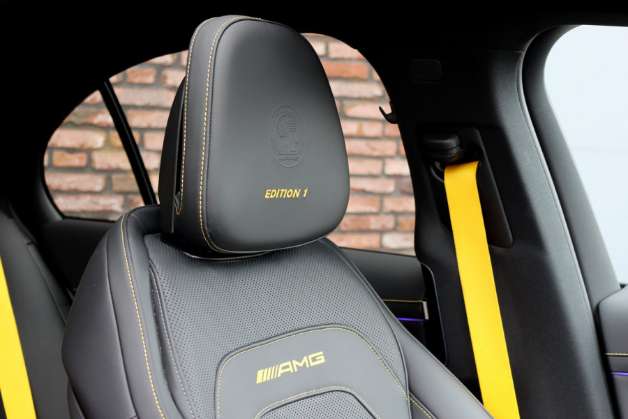 Mercedes-Benz E-Klasse AMG 53 4MATIC+ Edition 1 | 612pk | Hyperscreen | Carbon | Achterasbesturing | Distronic+ | HUD | 3D-Display | Stoelventilatie | Massage | Vlakkenverwarming | Trekhaak |