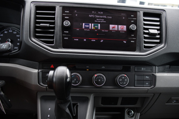 MAN TGE 3.180 35 2.0L5H3 Black Edition Camera, Adaptieve Cruise, Carplay, LED, Multimedia, 177pk, Automaat, Sensoren, Leder, Geveerde stoel, Trekhaak, Uniek!