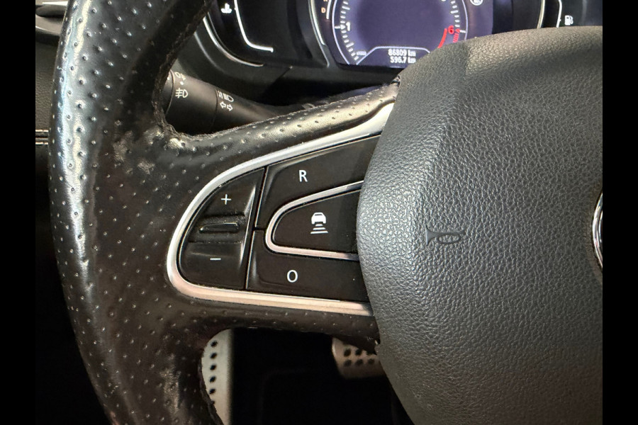 Renault Scénic 1.3 TCe Intens LPG AUT. BLACK EDITION TREKHAAK NAVIGATIE CAMERA CRUISE STOELVERWARMING PDC START/STOP