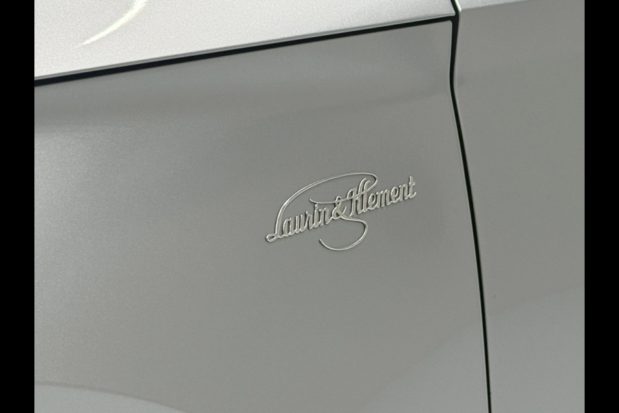 Škoda Superb Combi 1.4 TSI iV iV L&K 218PK 360° Navi Pano Trekhaak Elek. A.klep Leder