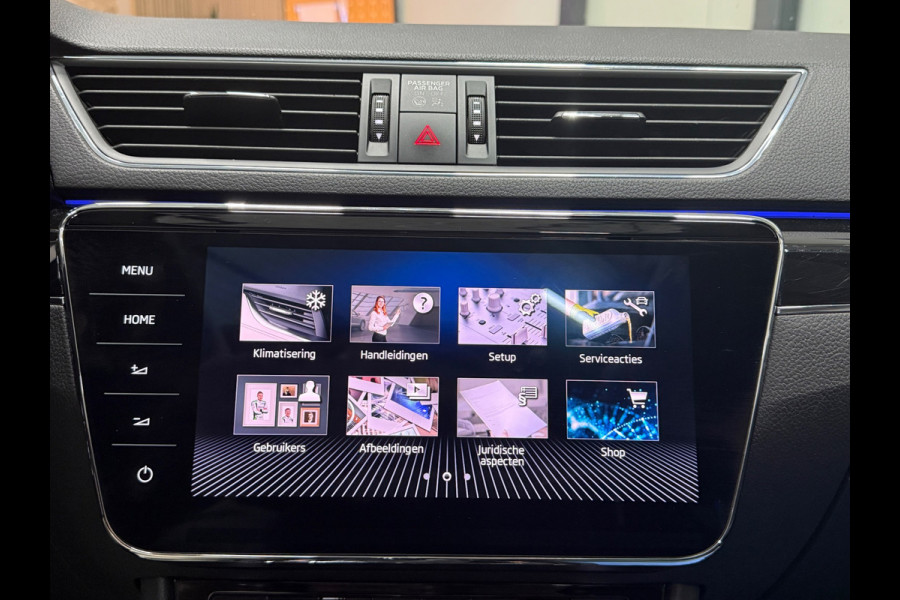 Škoda Superb Combi 1.4 TSI iV iV L&K 218PK 360° Navi Pano Trekhaak Elek. A.klep Leder