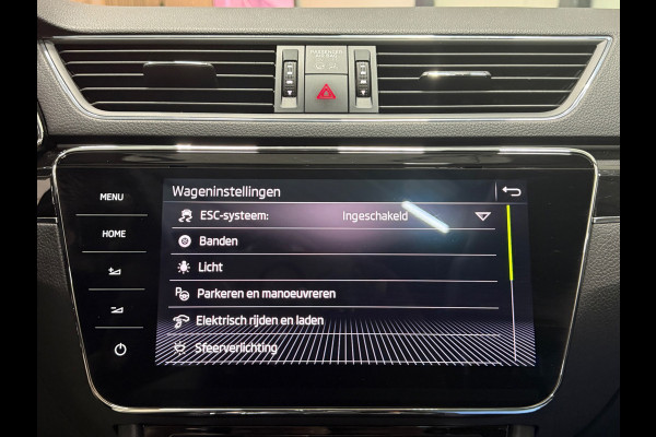Škoda Superb Combi 1.4 TSI iV iV L&K 218PK 360° Navi Pano Trekhaak Elek. A.klep Leder