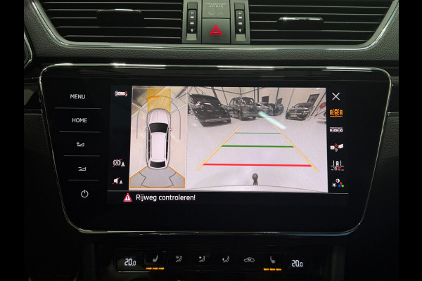 Škoda Superb Combi 1.4 TSI iV iV L&K 218PK 360° Navi Pano Trekhaak Elek. A.klep Leder