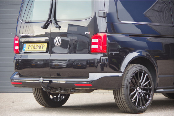 Volkswagen Transporter 2.0 TDI L2 Highline 150PK AUT. TREKHAAK, LED, ADAPT. CRUISE, NAVI, AIRCO, VOORRUIT VERWARMING, PARKEERSENSOREN, NL AUTO, NAP