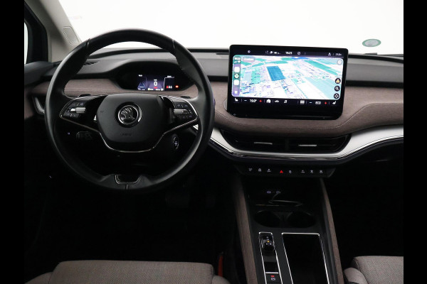 Škoda ENYAQ iV 60 FIRST EDITION + CHRYSTAL LIGHTNING | 21 INCH | ADAPTIVE CRUISE | MEMORY | SFEERVERLICHTING