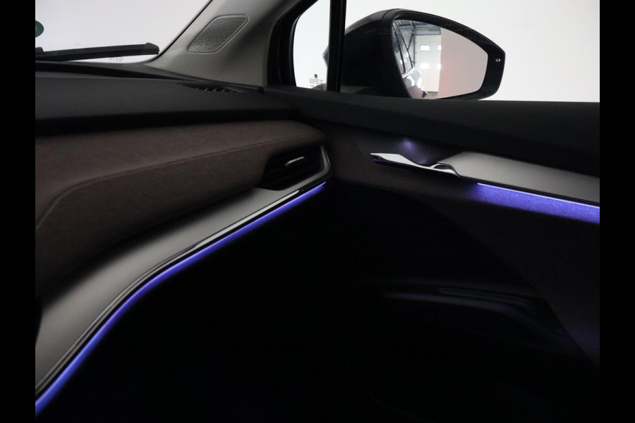 Škoda ENYAQ iV 60 FIRST EDITION + CHRYSTAL LIGHTNING | 21 INCH | ADAPTIVE CRUISE | MEMORY | SFEERVERLICHTING