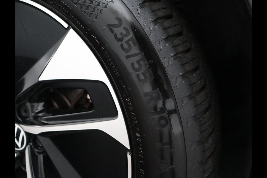 Volkswagen ID.4 PRO 77 kWh 204 PK MOONSTONE GREY + CAMERA | ADAPTIVE CRUISE | SFEER | STOELVERWARMING