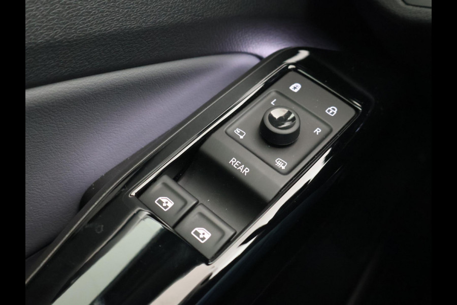 Volkswagen ID.4 PRO 77 kWh 204 PK MOONSTONE GREY + CAMERA | ADAPTIVE CRUISE | SFEER | STOELVERWARMING