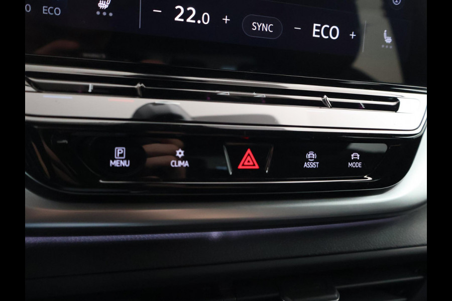 Volkswagen ID.4 PRO 77 kWh 204 PK MOONSTONE GREY + CAMERA | ADAPTIVE CRUISE | SFEER | STOELVERWARMING