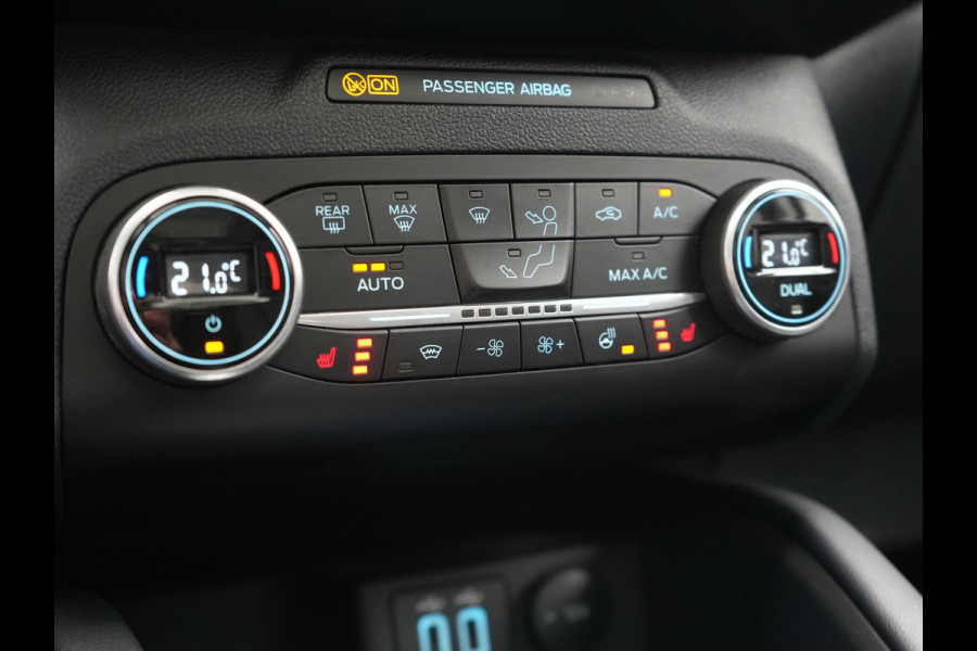 Ford Kuga 2.5 Vignale PHEV 225pk Dealer O.H. | Trekhaak Af Fabriek | Panodak | Adaptive Cruise | Head Up | Bang & Olufsen | 360 Camera | Lederen Comfortzetels Memory & Verwarmd | Keyless | Stuur Verwarmd | Blis | 20"L.M | Navigatie | Plug In Hybrid |