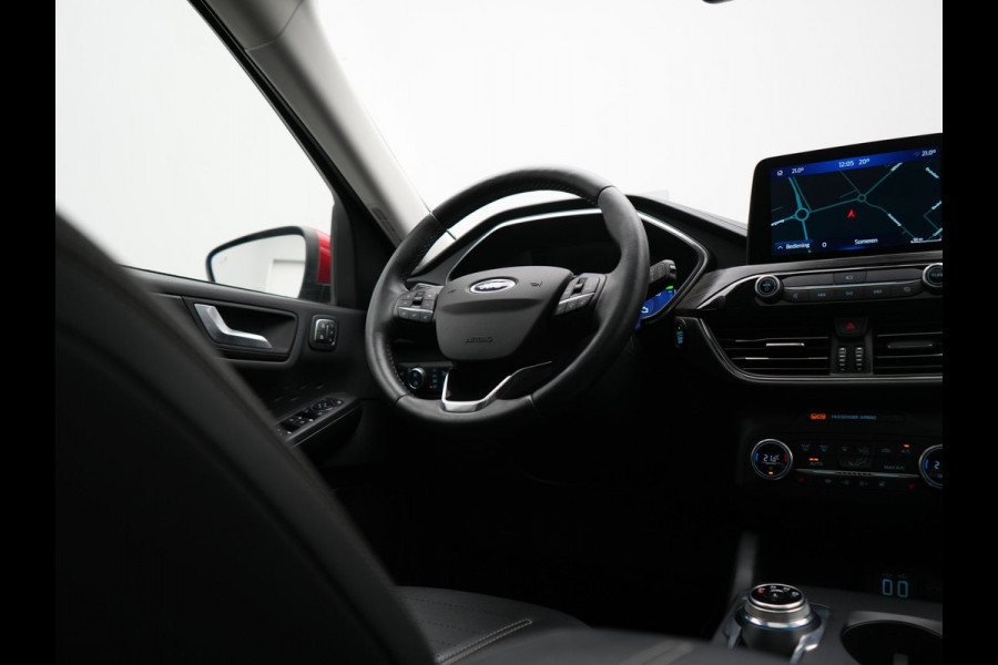 Ford Kuga 2.5 Vignale PHEV 225pk Dealer O.H. | Trekhaak Af Fabriek | Panodak | Adaptive Cruise | Head Up | Bang & Olufsen | 360 Camera | Lederen Comfortzetels Memory & Verwarmd | Keyless | Stuur Verwarmd | Blis | 20"L.M | Navigatie | Plug In Hybrid |