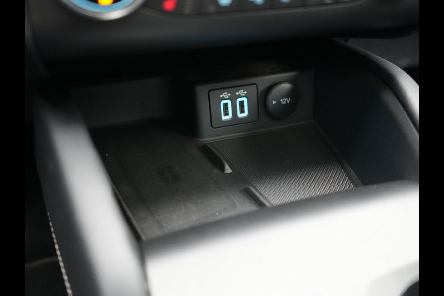 Ford Kuga 2.5 Vignale PHEV 225pk Dealer O.H. | Trekhaak Af Fabriek | Panodak | Adaptive Cruise | Head Up | Bang & Olufsen | 360 Camera | Lederen Comfortzetels Memory & Verwarmd | Keyless | Stuur Verwarmd | Blis | 20"L.M | Navigatie | Plug In Hybrid |