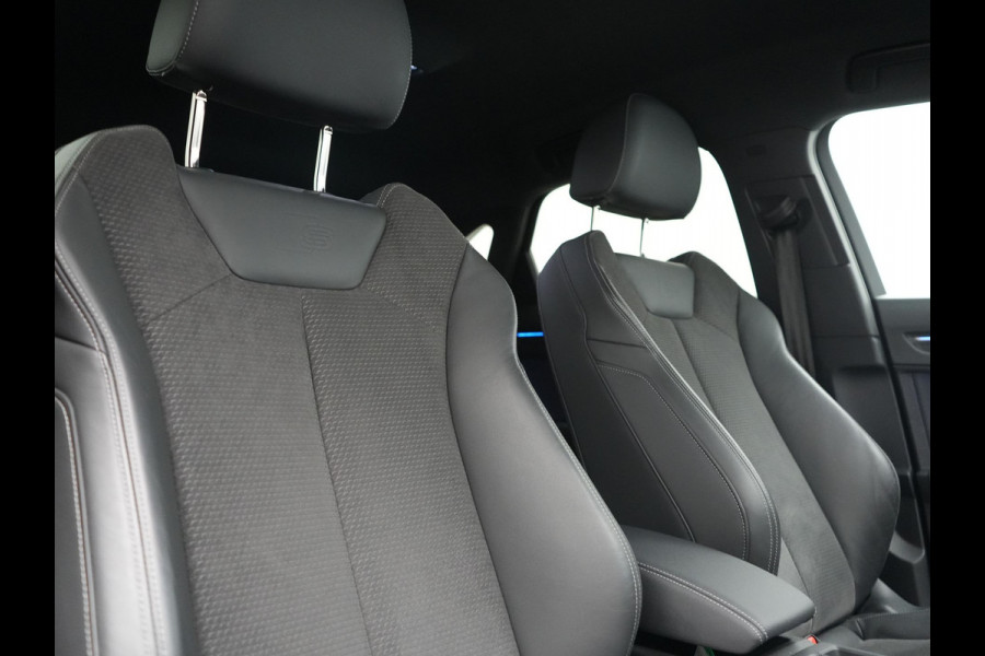 Audi Q3 Sportback 45 TFSI e 2x S Line PHEV 245pk Dealer O.H. | Trekhaak Af Fabriek | Adaptive Cruise | Matrix LED | Camera | Sonos Audio | Alcantara Sportstoelen Verwarmd | Blis | Navigatie | DAB | 20"L.M | Plug In Hybrid |