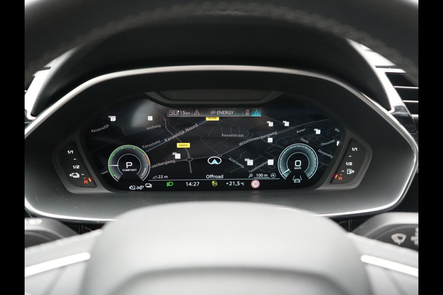Audi Q3 Sportback 45 TFSI e 2x S Line PHEV 245pk Dealer O.H. | Trekhaak Af Fabriek | Adaptive Cruise | Matrix LED | Camera | Sonos Audio | Alcantara Sportstoelen Verwarmd | Blis | Navigatie | DAB | 20"L.M | Plug In Hybrid |