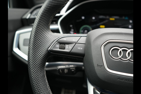 Audi Q3 Sportback 45 TFSI e 2x S Line PHEV 245pk Dealer O.H. | Trekhaak Af Fabriek | Adaptive Cruise | Matrix LED | Camera | Sonos Audio | Alcantara Sportstoelen Verwarmd | Blis | Navigatie | DAB | 20"L.M | Plug In Hybrid |