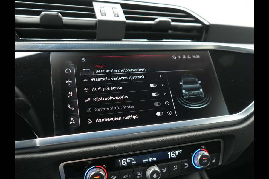 Audi Q3 Sportback 45 TFSI e 2x S Line PHEV 245pk Dealer O.H. | Trekhaak Af Fabriek | Adaptive Cruise | Matrix LED | Camera | Sonos Audio | Alcantara Sportstoelen Verwarmd | Blis | Navigatie | DAB | 20"L.M | Plug In Hybrid |