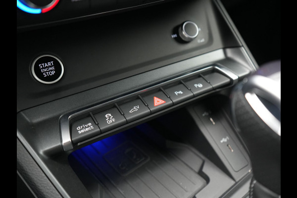 Audi Q3 Sportback 45 TFSI e 2x S Line PHEV 245pk Dealer O.H. | Trekhaak Af Fabriek | Adaptive Cruise | Matrix LED | Camera | Sonos Audio | Alcantara Sportstoelen Verwarmd | Blis | Navigatie | DAB | 20"L.M | Plug In Hybrid |