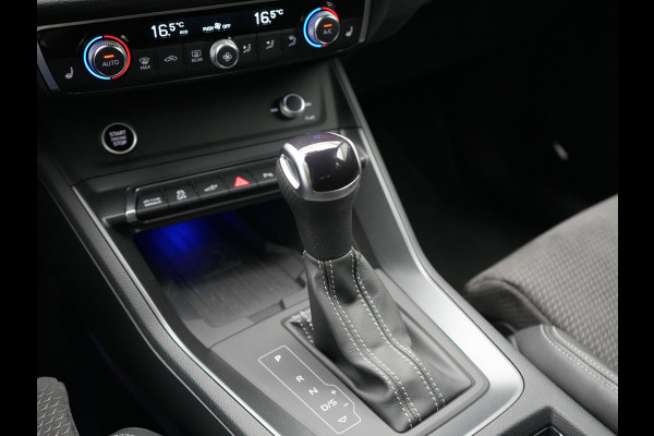Audi Q3 Sportback 45 TFSI e 2x S Line PHEV 245pk Dealer O.H. | Trekhaak Af Fabriek | Adaptive Cruise | Matrix LED | Camera | Sonos Audio | Alcantara Sportstoelen Verwarmd | Blis | Navigatie | DAB | 20"L.M | Plug In Hybrid |