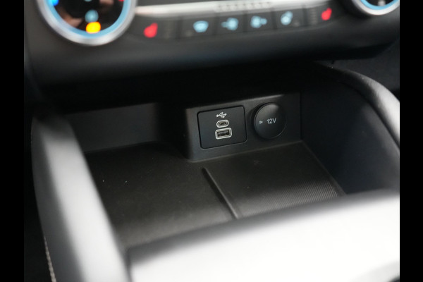 Ford Kuga 2.5 Vignale PHEV 225pk Dealer O.H. | Panodak | Adaptive Cruise | 360 Camera | Bang & Olufsen | Lederen Comfortzetels Memory & Verwarmd | Stuur Verwarmd | Keyless | Blis | Apple Carplay | Navigatie | DAB | Plug In Hybrid |