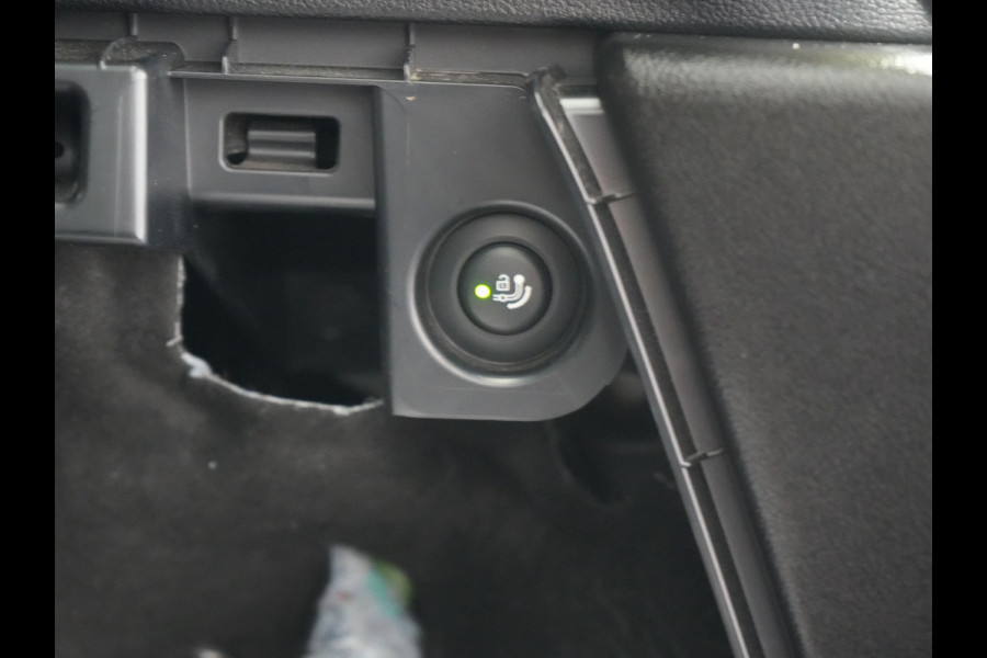 BMW X3 xDrive30e High Executive PHEV 293pk Dealer O.H. | Trekhaak Af Fabriek | Panodak | Head Up | 360 Camera | Laser LED | Lederen Sportstoelen Memory & Verwarmd | Sfeerverlichting | Apple Carplay | Blis | Keyless | Navigatie | DAB | Plug In Hybrid |