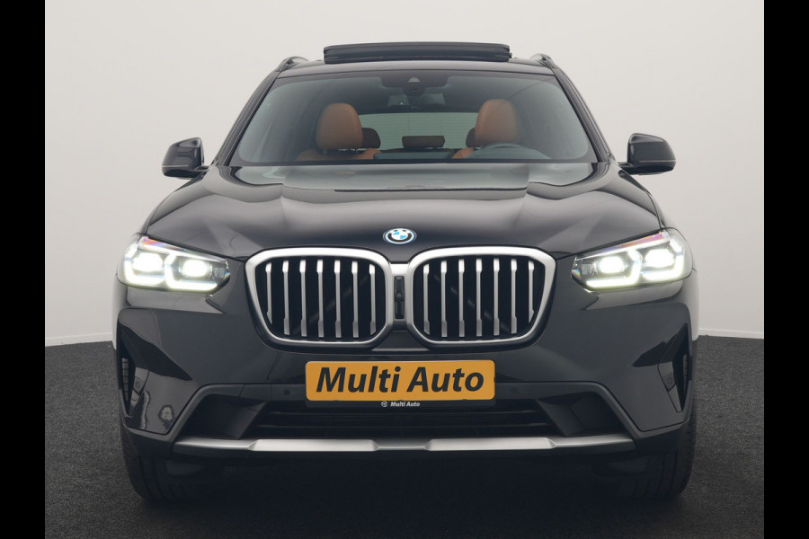 BMW X3 xDrive30e High Executive PHEV 293pk Dealer O.H. | Trekhaak Af Fabriek | Panodak | Head Up | 360 Camera | Laser LED | Lederen Sportstoelen Memory & Verwarmd | Sfeerverlichting | Apple Carplay | Blis | Keyless | Navigatie | DAB | Plug In Hybrid |