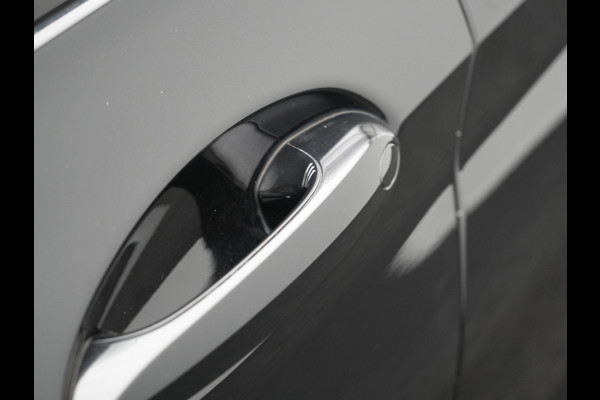 BMW X3 xDrive30e High Executive PHEV 293pk Dealer O.H. | Trekhaak Af Fabriek | Panodak | Head Up | 360 Camera | Laser LED | Lederen Sportstoelen Memory & Verwarmd | Sfeerverlichting | Apple Carplay | Blis | Keyless | Navigatie | DAB | Plug In Hybrid |