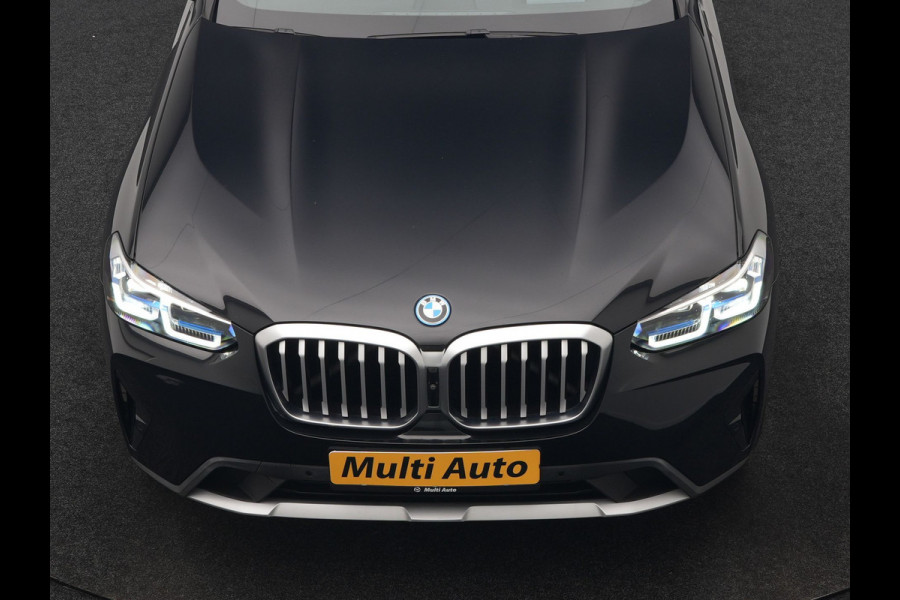 BMW X3 xDrive30e High Executive PHEV 293pk Dealer O.H. | Trekhaak Af Fabriek | Panodak | Head Up | 360 Camera | Laser LED | Lederen Sportstoelen Memory & Verwarmd | Sfeerverlichting | Apple Carplay | Blis | Keyless | Navigatie | DAB | Plug In Hybrid |