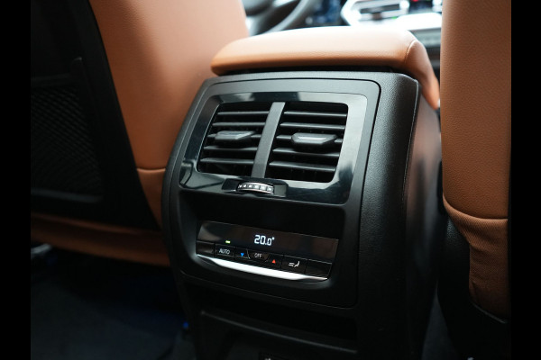 BMW X3 xDrive30e High Executive PHEV 293pk Dealer O.H. | Trekhaak Af Fabriek | Panodak | Head Up | 360 Camera | Laser LED | Lederen Sportstoelen Memory & Verwarmd | Sfeerverlichting | Apple Carplay | Blis | Keyless | Navigatie | DAB | Plug In Hybrid |