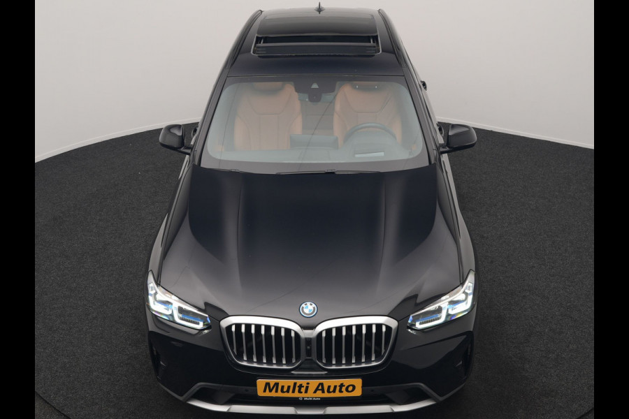 BMW X3 xDrive30e High Executive PHEV 293pk Dealer O.H. | Trekhaak Af Fabriek | Panodak | Head Up | 360 Camera | Laser LED | Lederen Sportstoelen Memory & Verwarmd | Sfeerverlichting | Apple Carplay | Blis | Keyless | Navigatie | DAB | Plug In Hybrid |