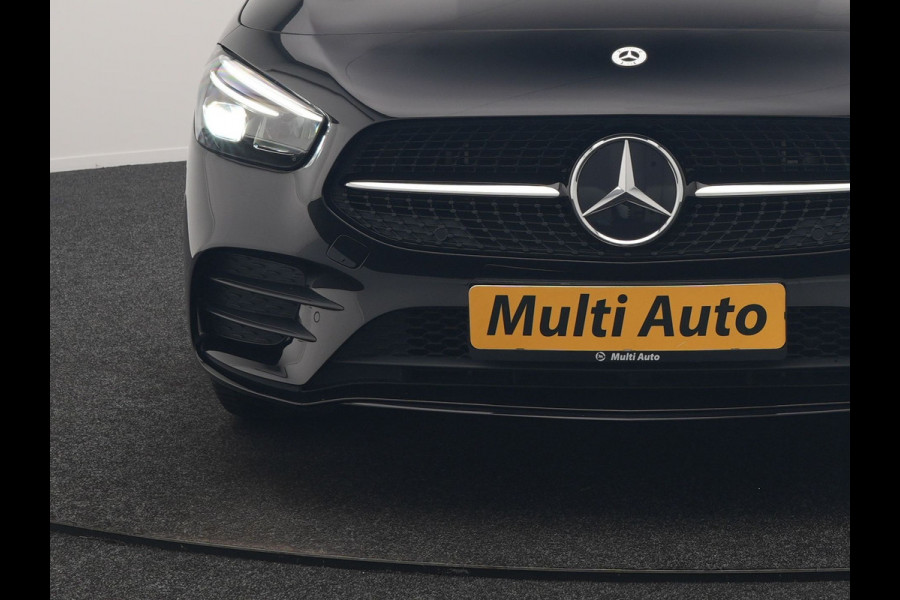 Mercedes-Benz B-Klasse 250 e Business Solution AMG Limited PHEV 218pk Dealer O.H. | Burmester Audio | Alcantara Sportstoelen Verwarmd | Camera | Sfeerverlichting | Apple Carplay | Widescreen Navigatie | DAB | Plug In Hybrid |
