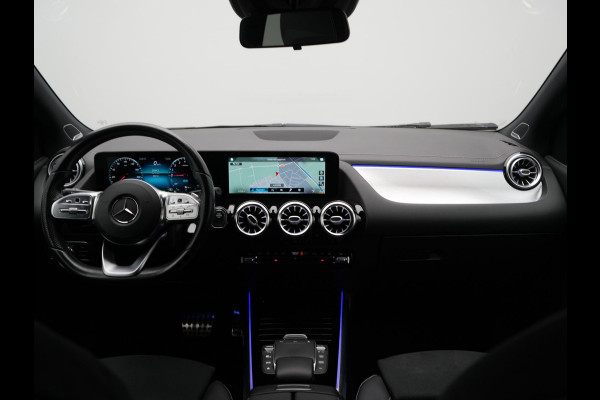 Mercedes-Benz B-Klasse 250 e Business Solution AMG Limited PHEV 218pk Dealer O.H. | Burmester Audio | Alcantara Sportstoelen Verwarmd | Camera | Sfeerverlichting | Apple Carplay | Widescreen Navigatie | DAB | Plug In Hybrid |