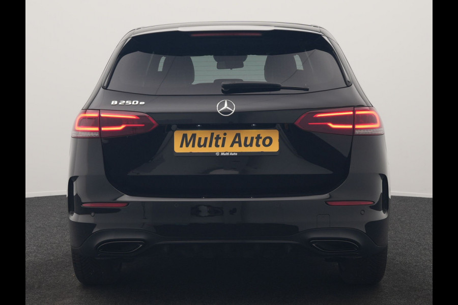 Mercedes-Benz B-Klasse 250 e Business Solution AMG Limited PHEV 218pk Dealer O.H. | Burmester Audio | Alcantara Sportstoelen Verwarmd | Camera | Sfeerverlichting | Apple Carplay | Widescreen Navigatie | DAB | Plug In Hybrid |