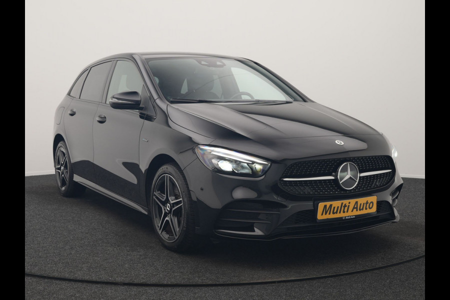 Mercedes-Benz B-Klasse 250 e Business Solution AMG Limited PHEV 218pk Dealer O.H. | Burmester Audio | Alcantara Sportstoelen Verwarmd | Camera | Sfeerverlichting | Apple Carplay | Widescreen Navigatie | DAB | Plug In Hybrid |