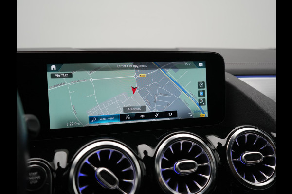 Mercedes-Benz B-Klasse 250 e Business Solution AMG Limited PHEV 218pk Dealer O.H. | Burmester Audio | Alcantara Sportstoelen Verwarmd | Camera | Sfeerverlichting | Apple Carplay | Widescreen Navigatie | DAB | Plug In Hybrid |
